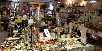 Doc’s Country Antiques